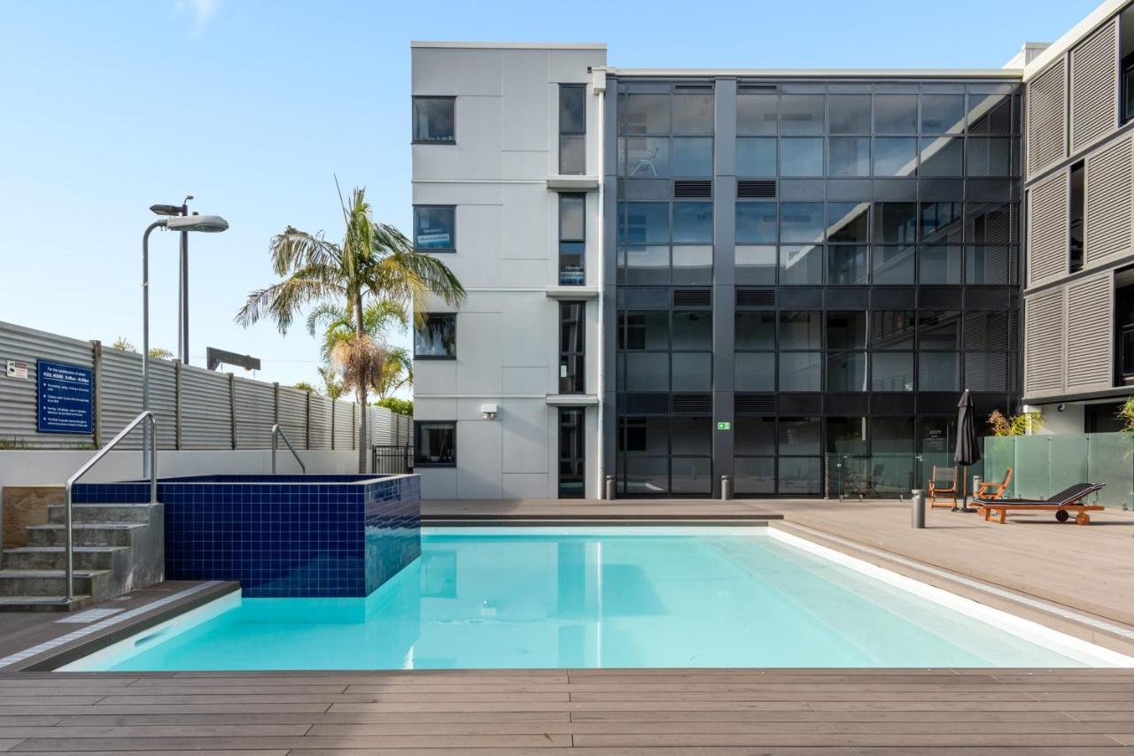 Central Mount Apartment, Quiet And Spacious With Pool Mount Maunganui Eksteriør bilde